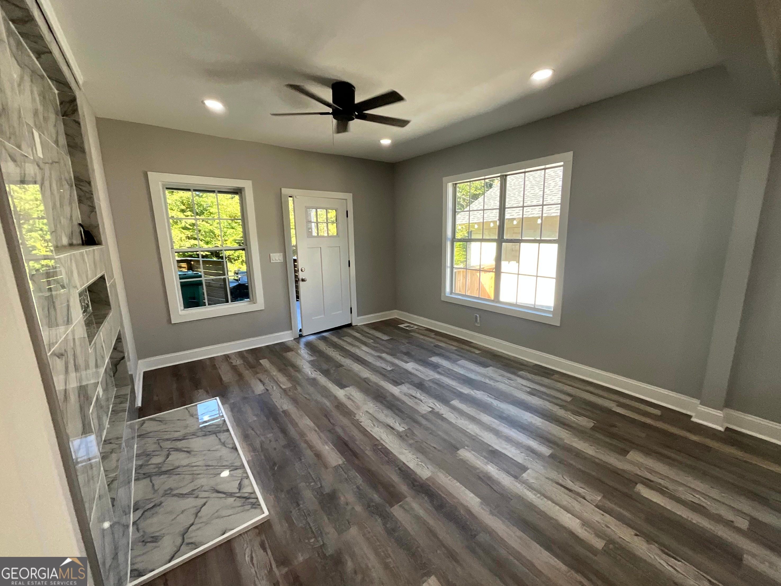 85 Ollie ST NW
