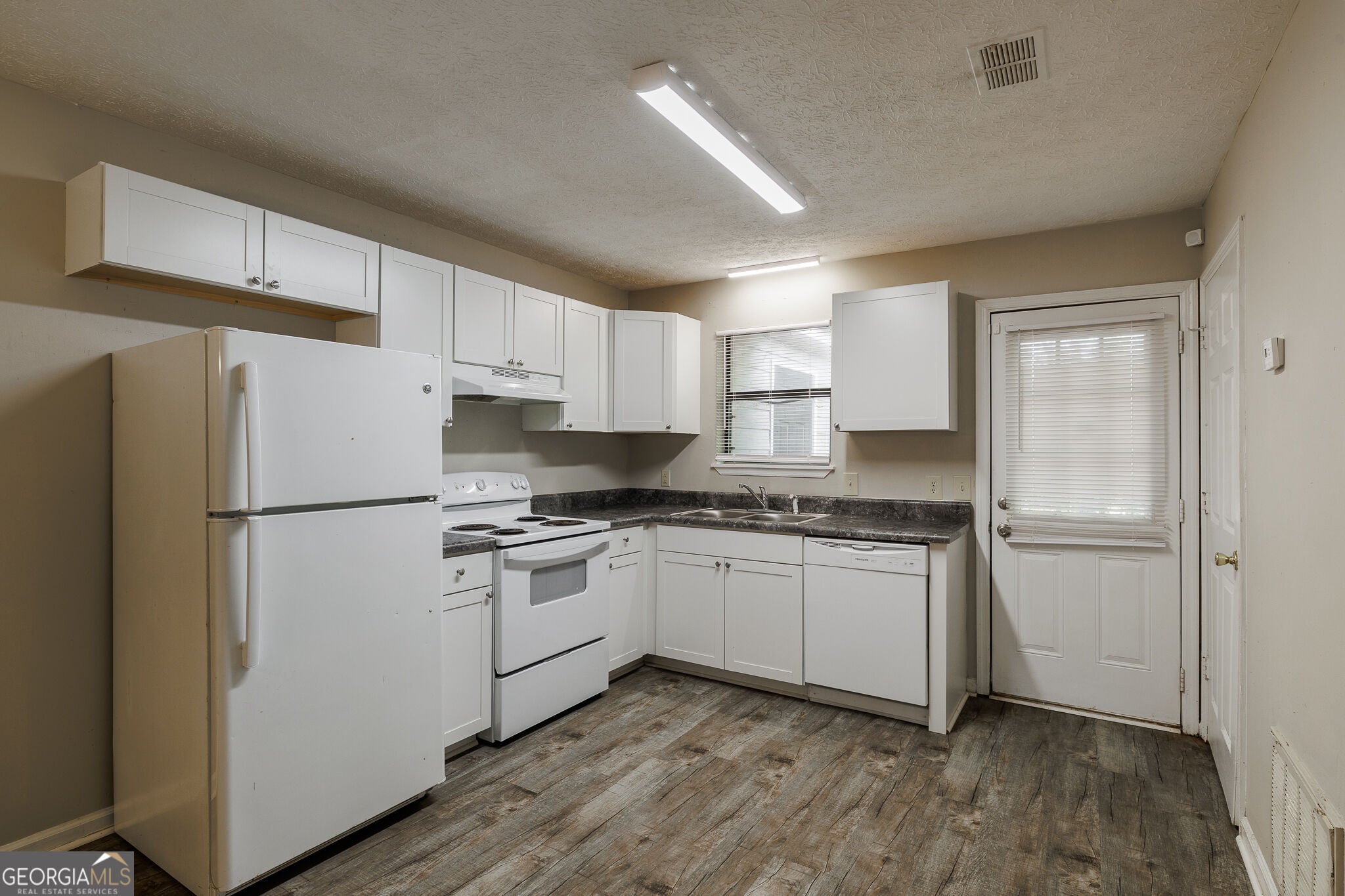 106/108 Upland CT
