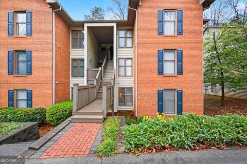 Photo of 710 Garden Court, Atlanta, GA 30328 (MLS # 10657480)