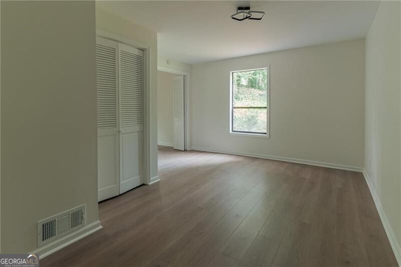 Holly Spgs East - Residential