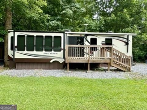 283 Leisure Acres DR Cleveland GA 30528