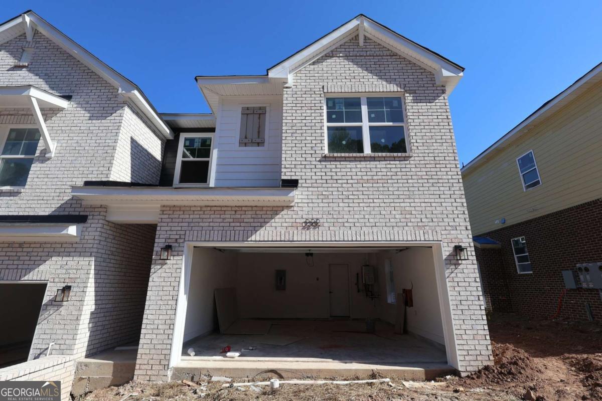 222 Redbud RD