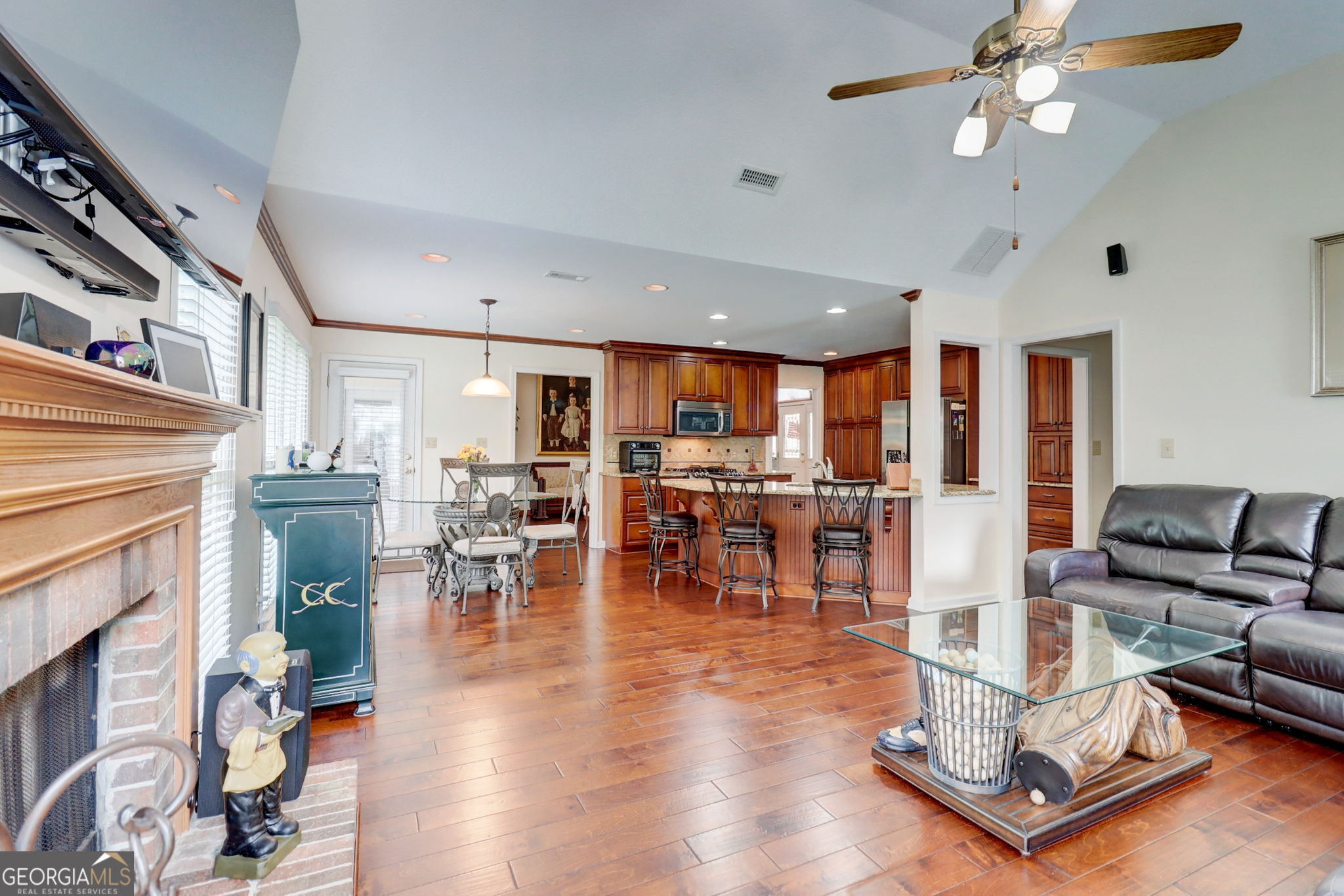 Peachtree City, Georgia 30269, United States, 4 Bedrooms Bedrooms, ,2 BathroomsBathrooms,Residential,Active,169984