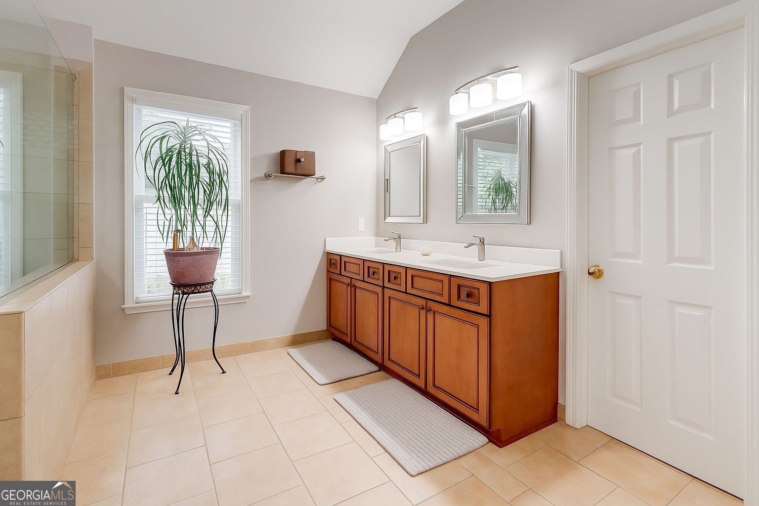 Peachtree City, Georgia 30269, United States, 4 Bedrooms Bedrooms, ,2 BathroomsBathrooms,Residential,Active,169984