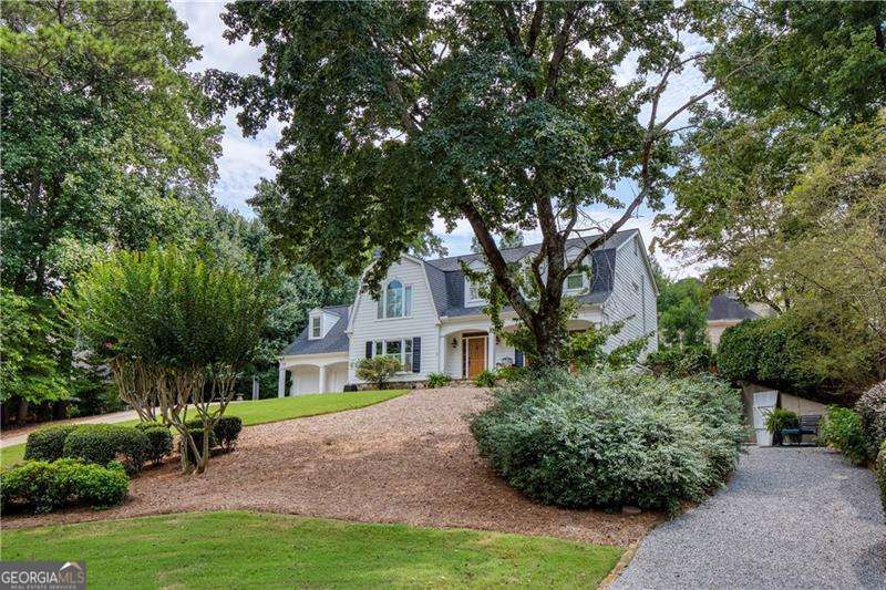 210 Hampstead CT