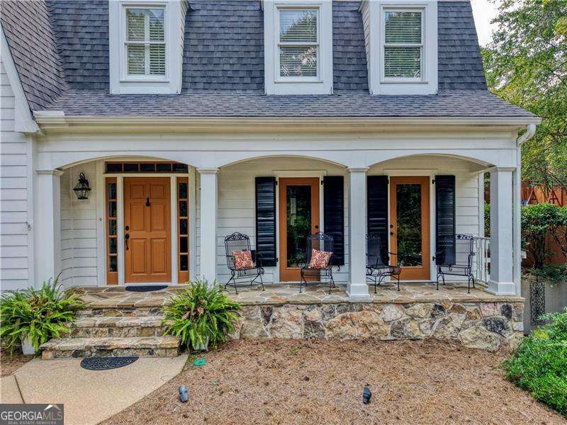 210 Hampstead CT