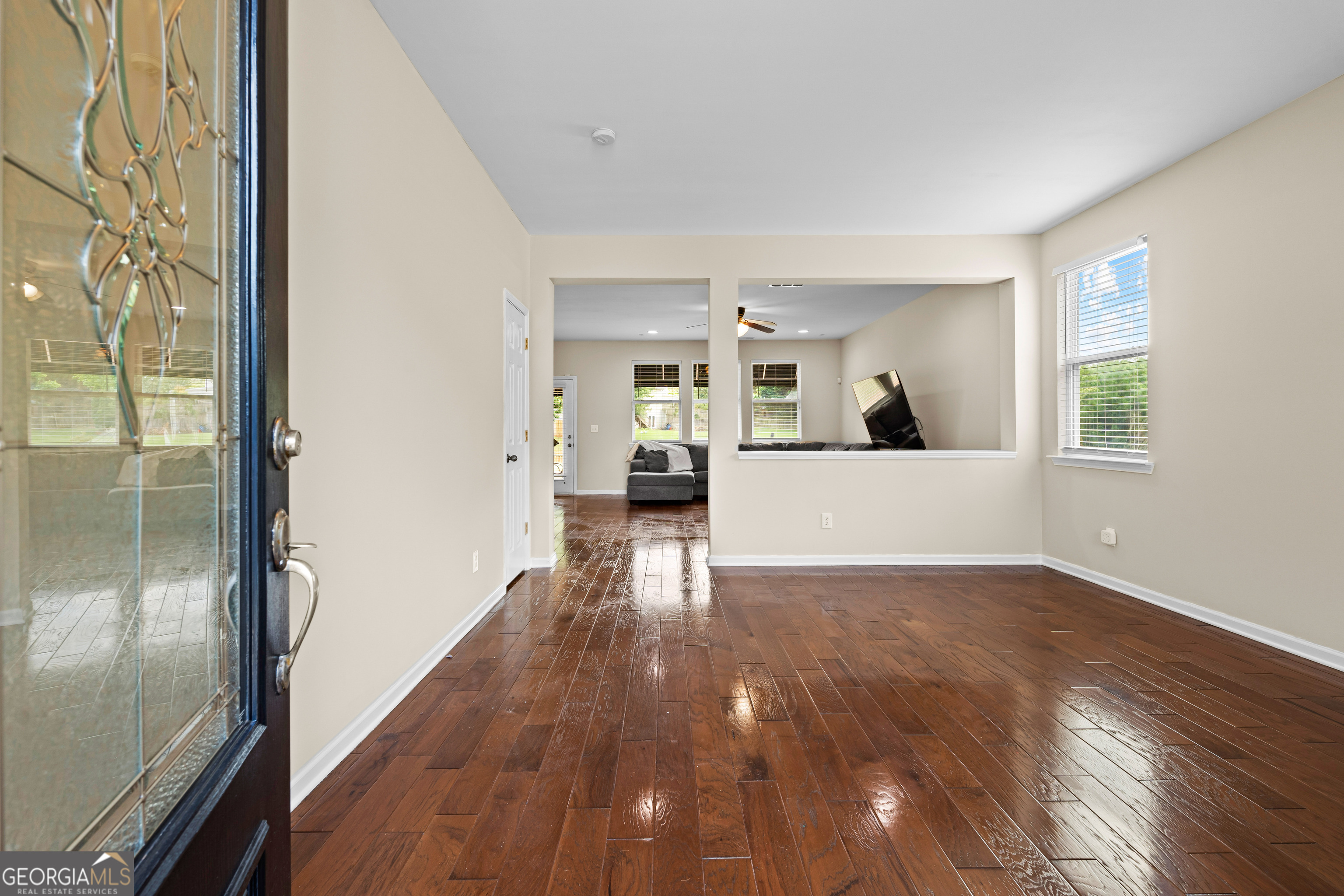 145 Paxton PL