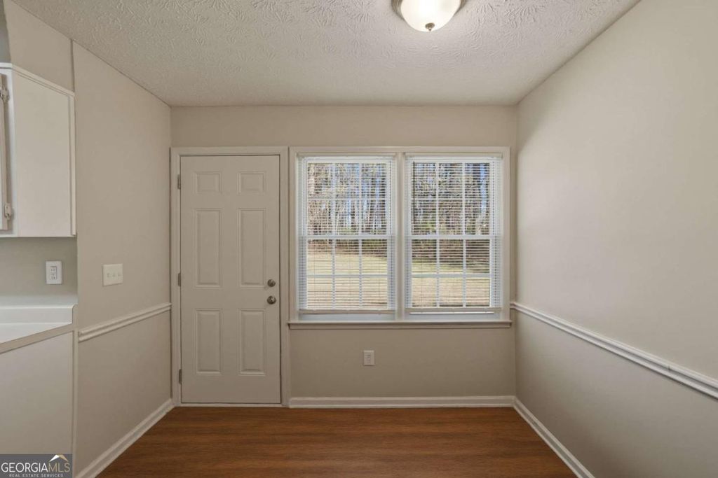 Photo of 40 Lake Court, Stockbridge, GA 30281 (MLS # 10711678)