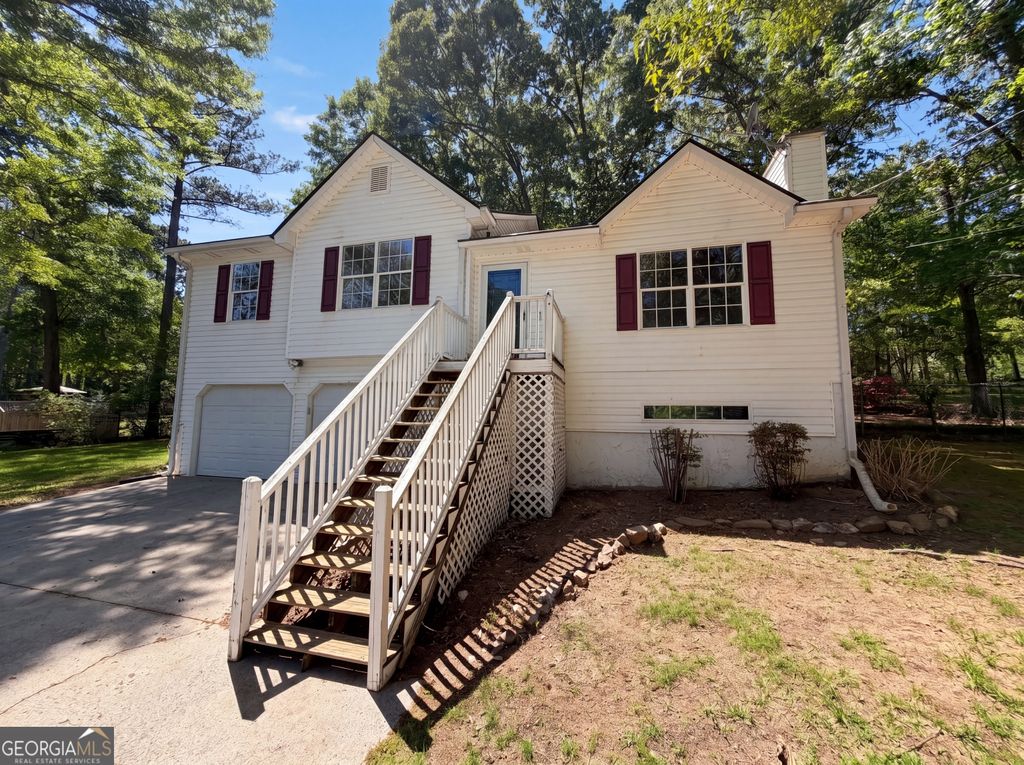 Photo of 123 Burton Drive, Douglasville, GA 30134 (MLS # 10738538)