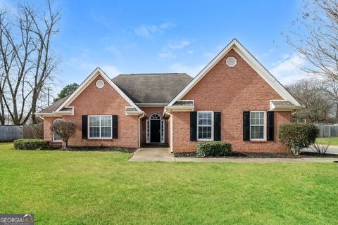 Photo of 126 Pinehaven Court, McDonough, GA 30252 (MLS # 10698005)