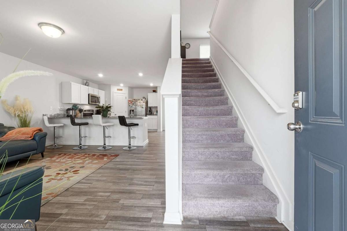 208 Coventry CT