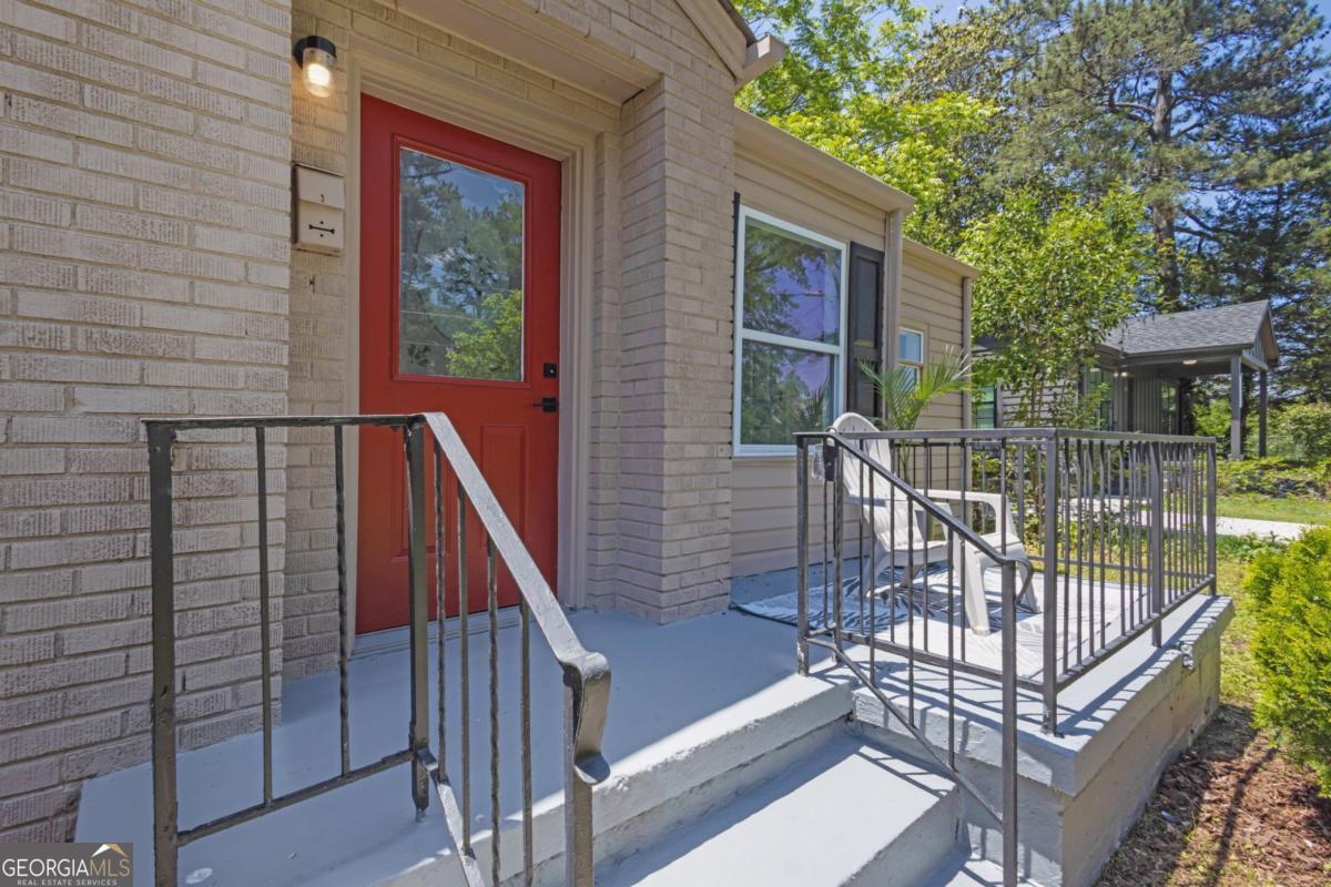 2115 Pinehurst DR