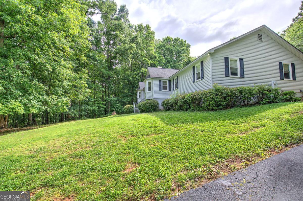 65 Gaddis RD NW