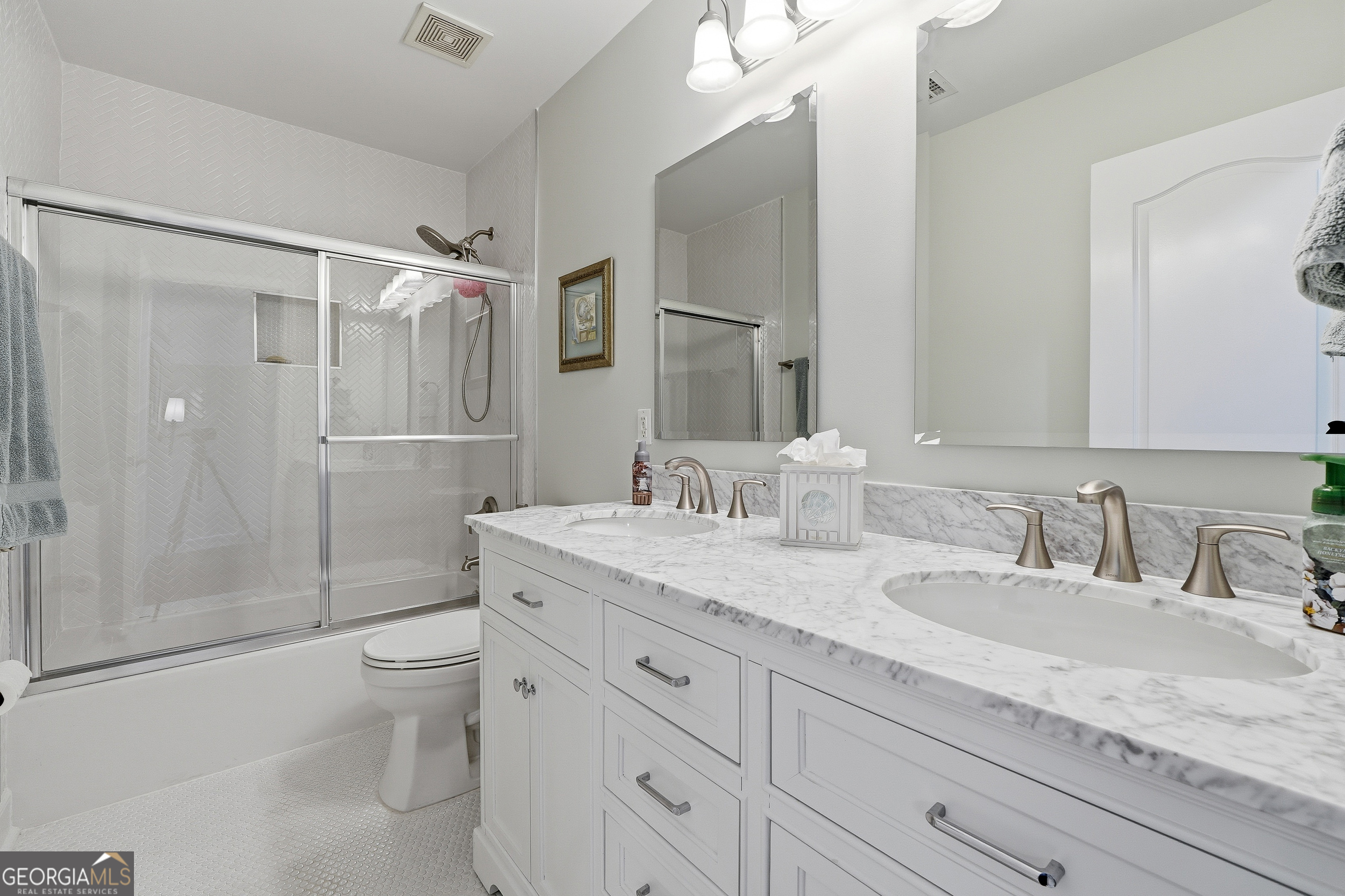 Falls of Smithwick Crossing. - Residential