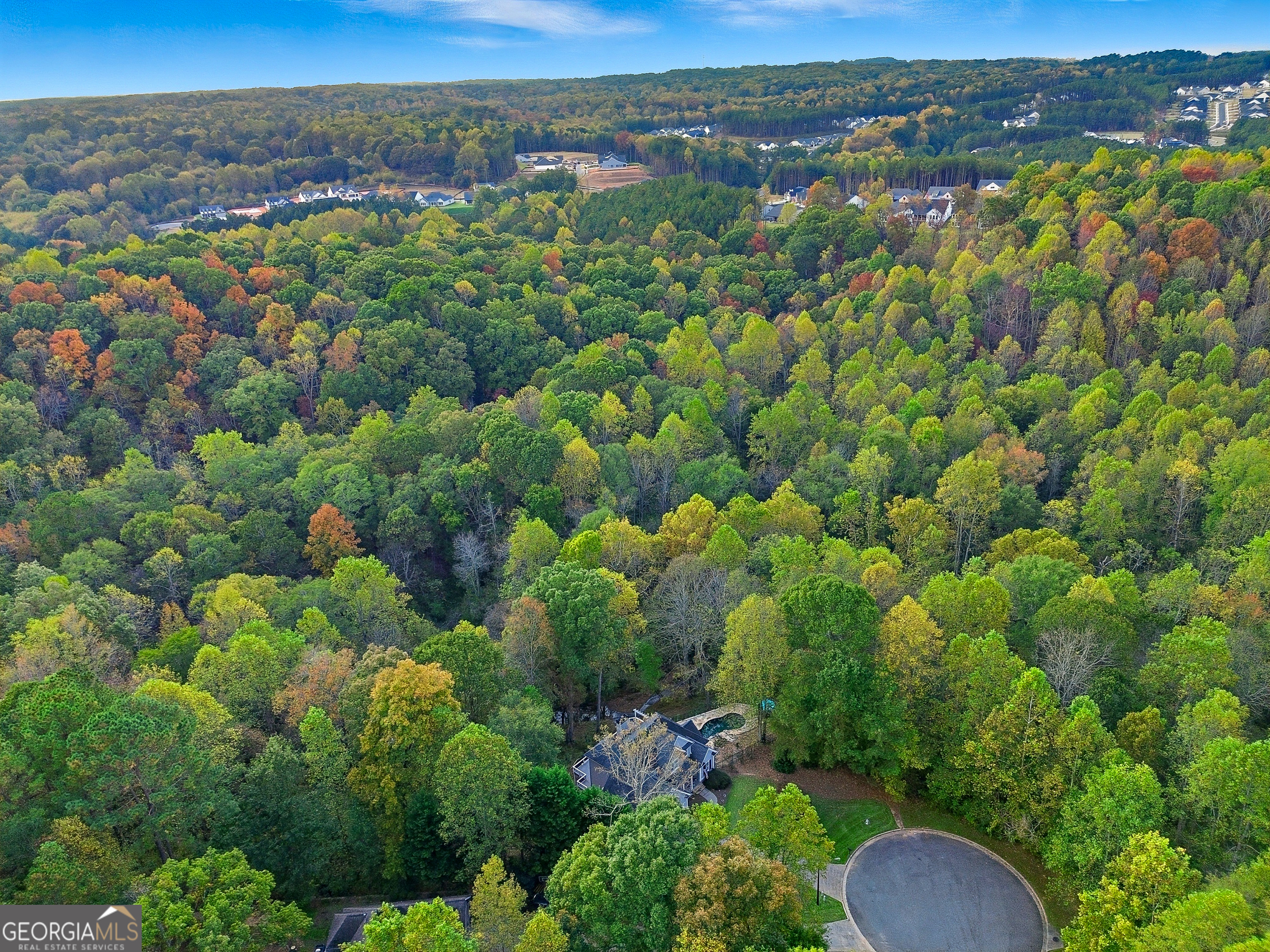 Falls of Smithwick Crossing. - Residential