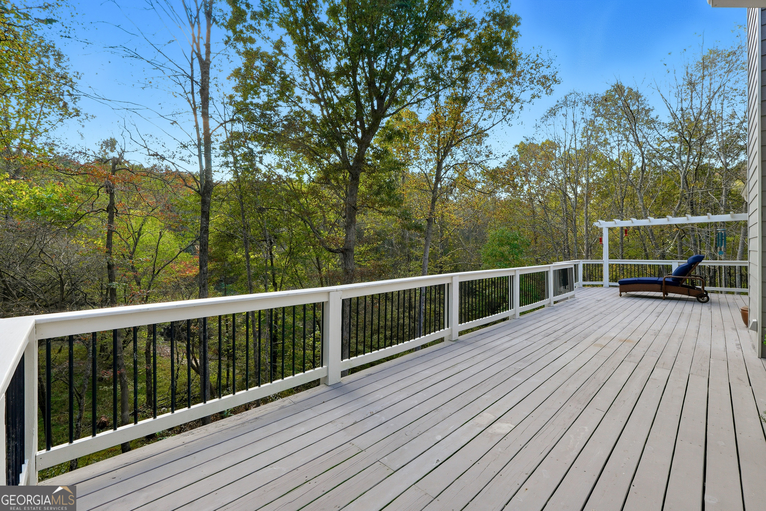 Falls of Smithwick Crossing. - Residential