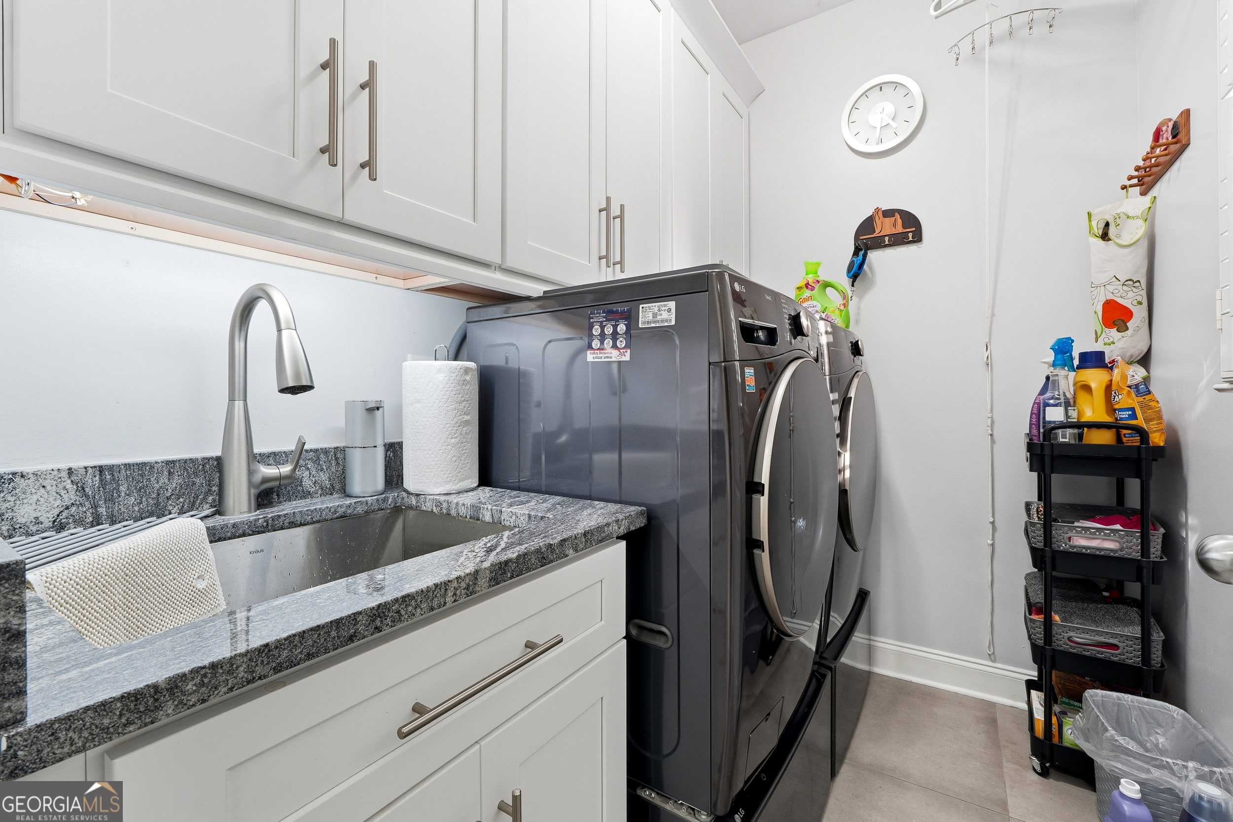 Falls of Smithwick Crossing. - Residential