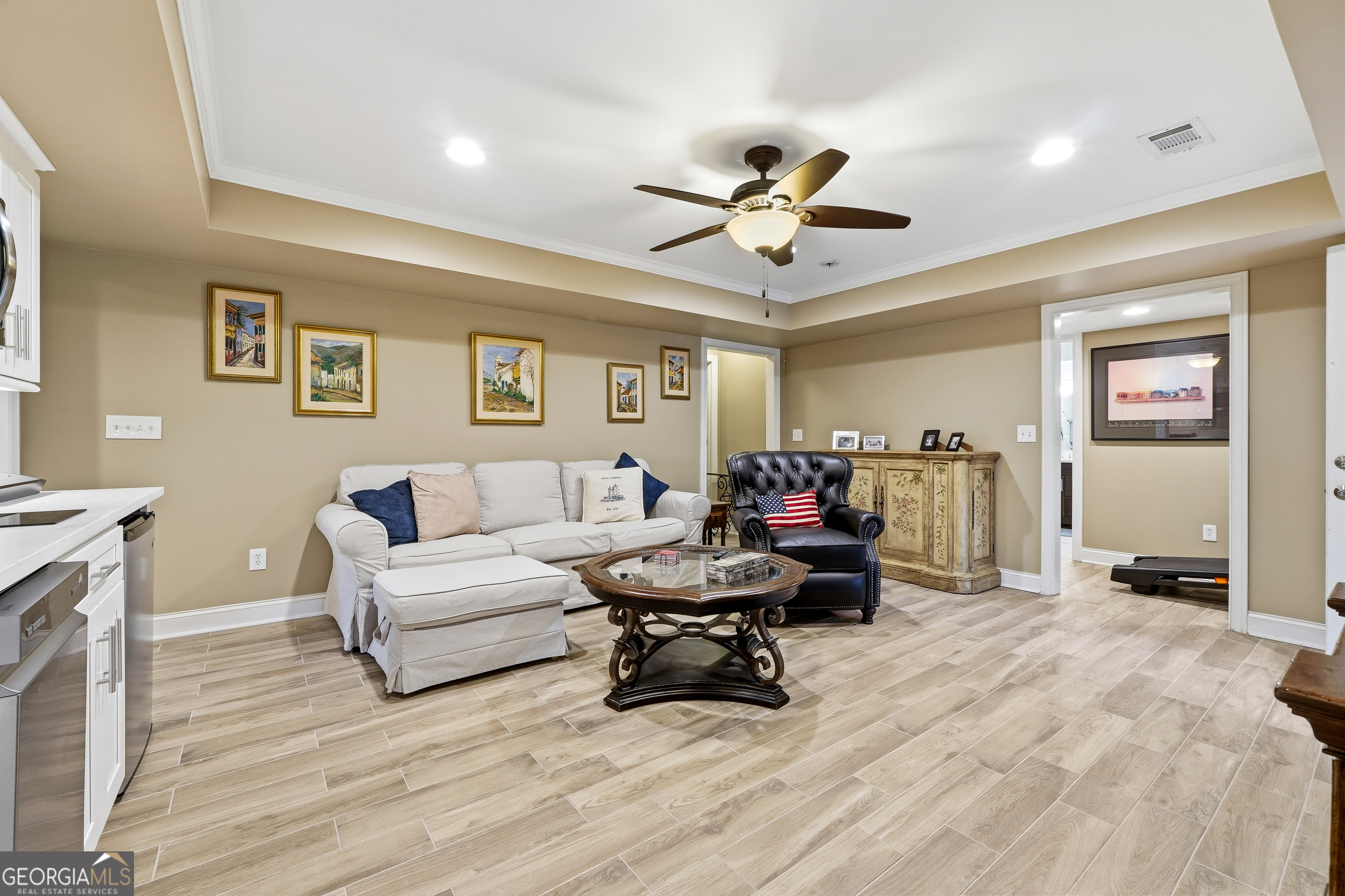 Falls of Smithwick Crossing. - Residential