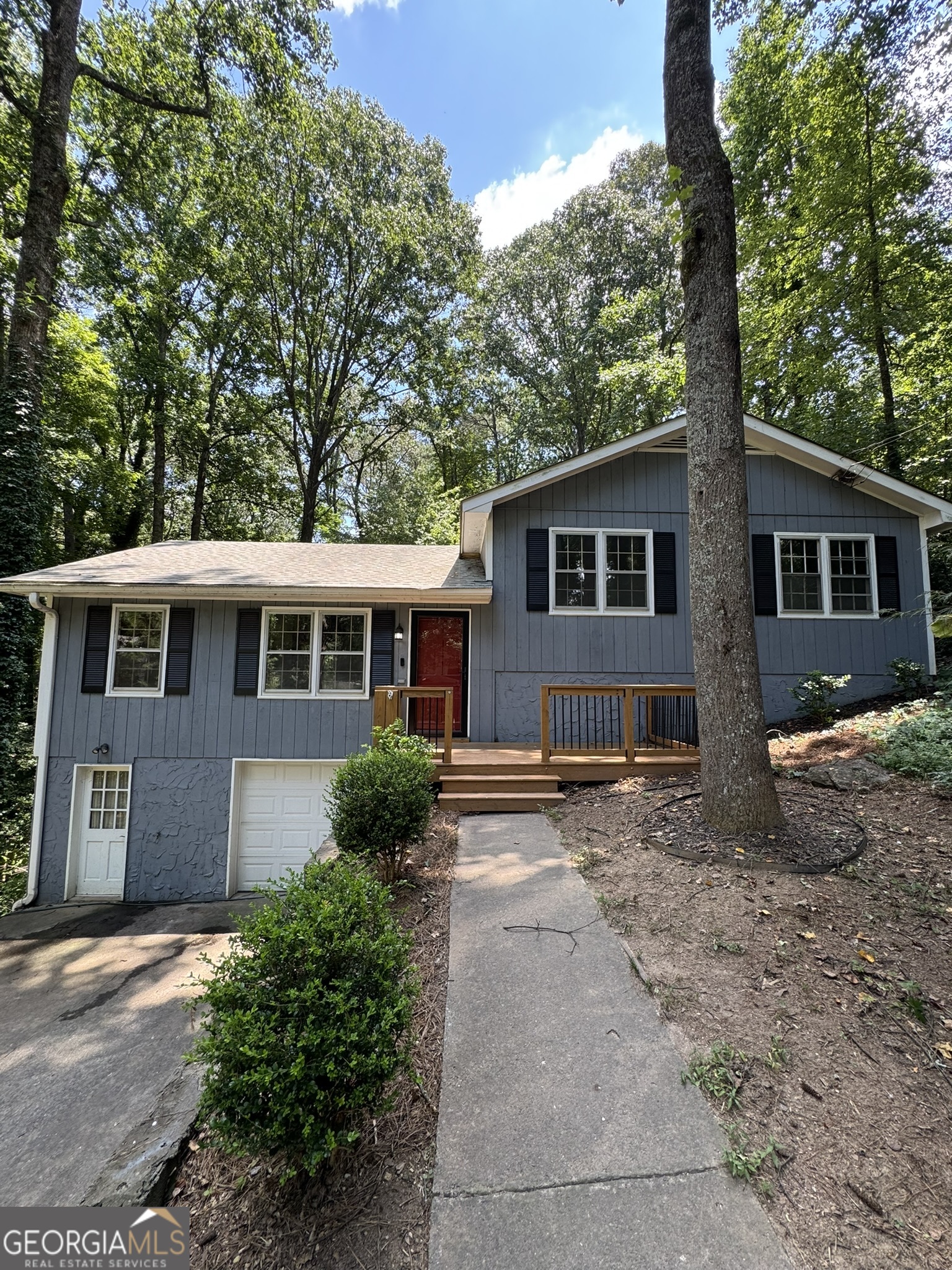 Charming 3BR/2BA Home for Rent - Prime Location in Woodstock, GA! Welcome to your next home! Located in a quiet, family-friendly neighborhood between Woodstock and Alpharetta this beautiful 3-bedroom, 2-bathroom home offers comfort, convenience, and style - all just minutes from top-rated Mountain Road Elementary School. Features You'll Love: * Fenced-In Backyard - Perfect for outdoor living! * Vaulted Ceilings - Bright, open living space with great natural light * Full Appliances - Move-in ready with refrigerator, oven, microwave, dishwasher, washer and dryer * 3 Bedrooms & 2 Full Bathrooms - Plenty of room for family or guests * Attached Garage - Secure parking and extra storage space * Stunning Deck - Ideal for entertaining or relaxing * Great Neighborhood - Quiet, well-maintained, and close to schools, shopping, and dining Location Highlights: * Conveniently situated between Crabapple and Hickory Flat * Less than 5 minutes to Mountain Road Elementary School * Easy access to parks, walking trails, and local amenities Available Now - Don't miss out on this amazing rental opportunity in one of Woodstock's most desirable areas! Contact us today to schedule a showing!