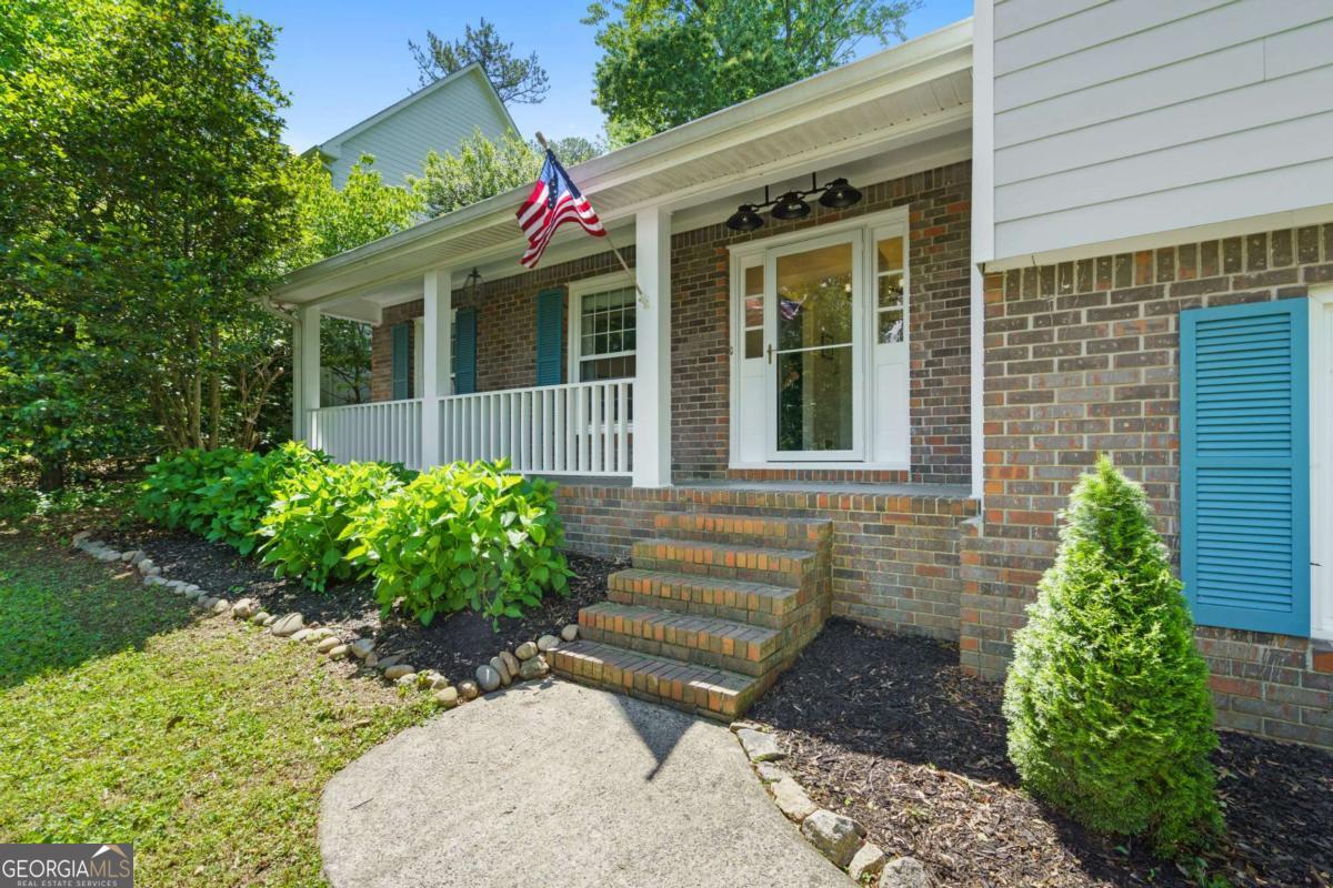 4842 Mcpherson DR NE