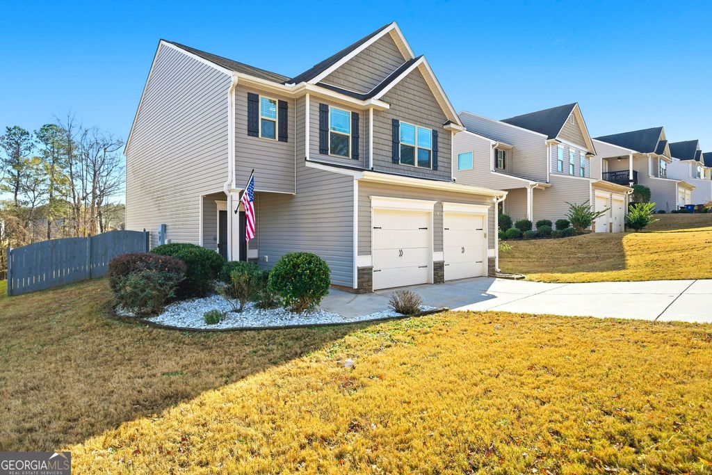 Photo of 7104 Skippingstone Way, Douglasville, GA 30134 (MLS # 10650224)