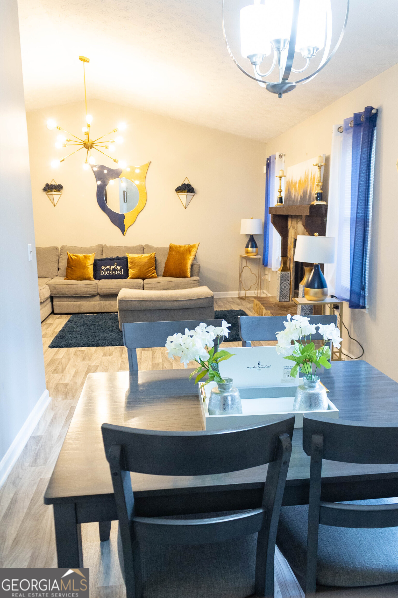 5283 Biffle Downs RD