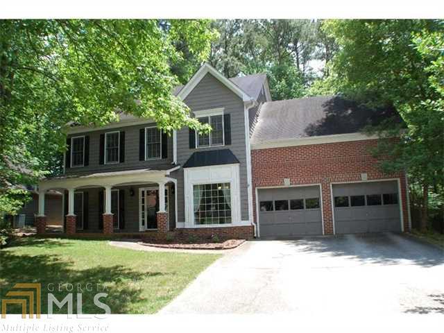 Adorable and spacious traditional 2 story home located in swim/tennis community! Kitchen has breakfast room and two pantries. Seperate dining room & great sized family room. 4 large bedrooms with laundry on same level. Nice and level backyard with trees for plenty of privacy. Don't miss this one!