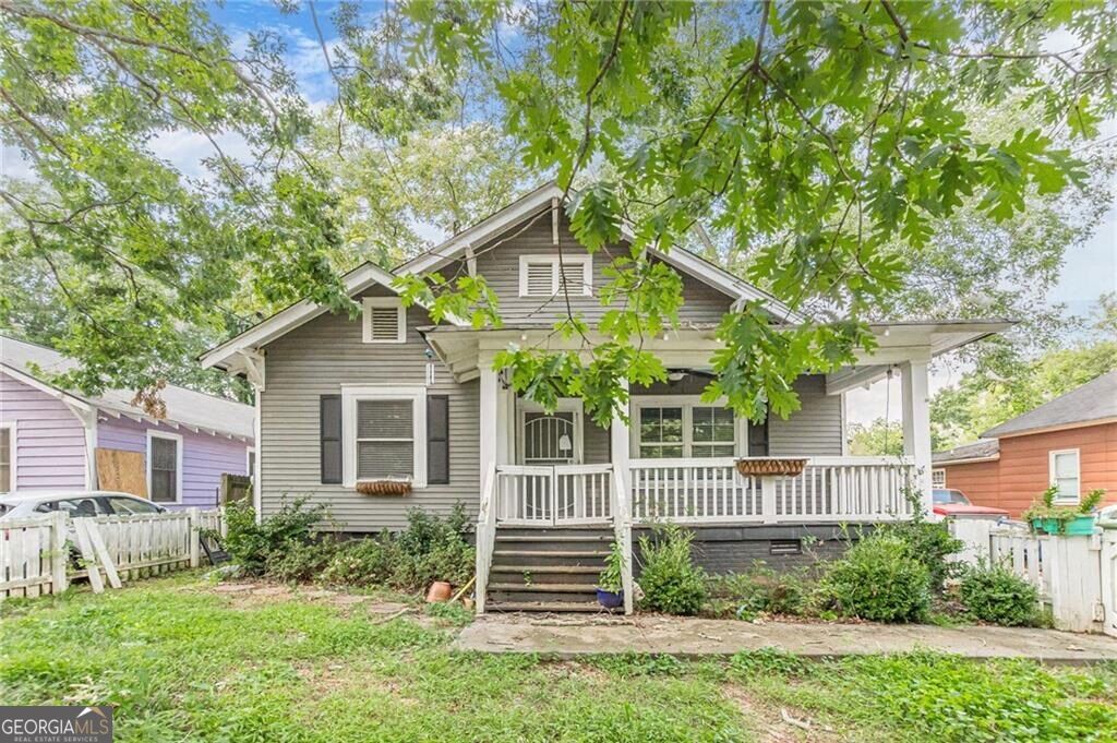 Photo of 1395 Desoto Avenue SW, Atlanta, GA 30310 (MLS # 10840908)