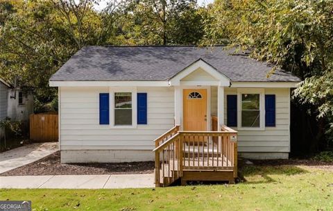 Photo of 116 Holly Road NW, Atlanta, GA 30314 (MLS # 10671040)