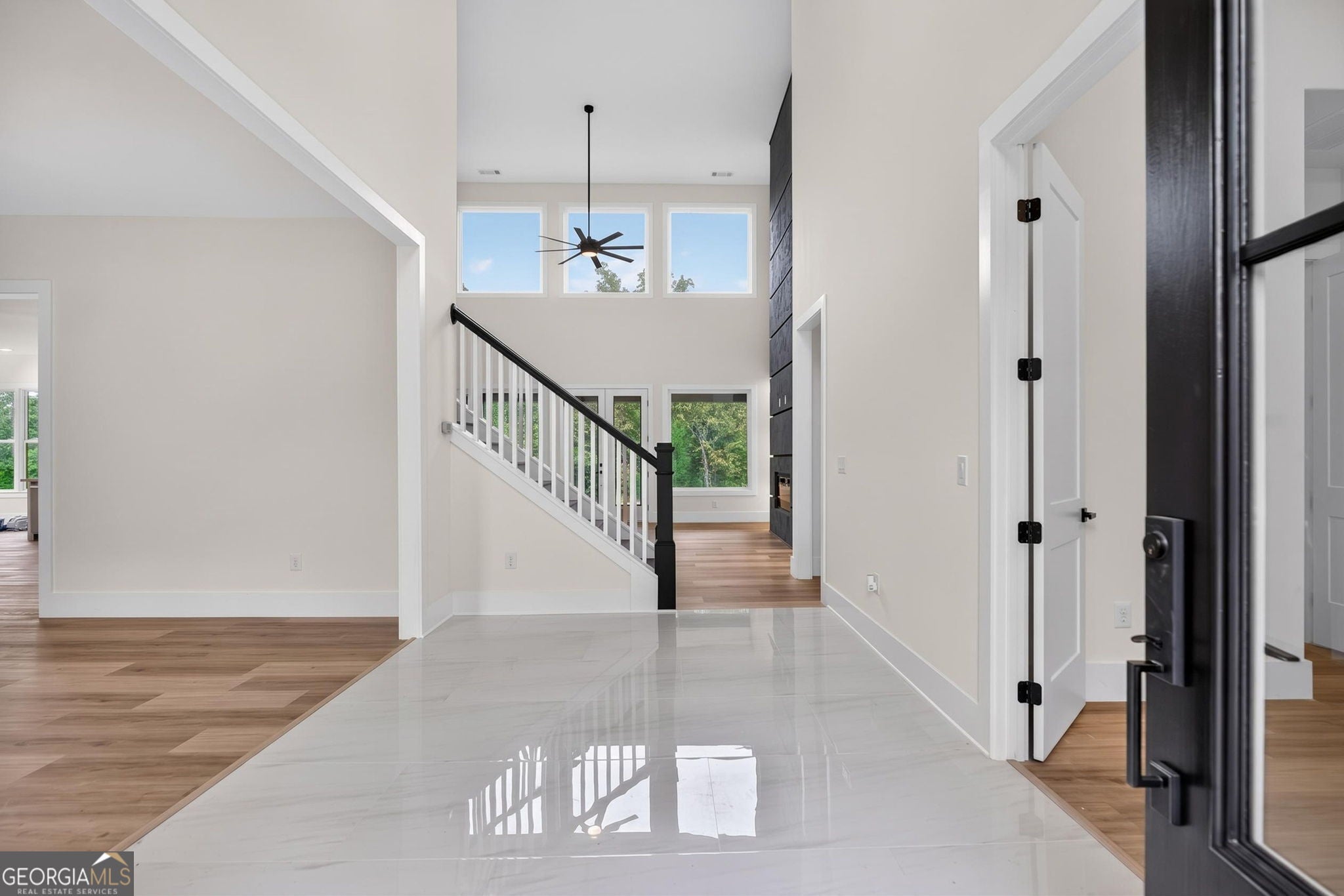 5286 Brookhollow DR