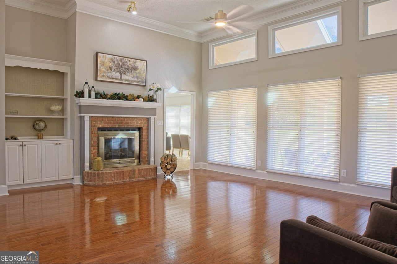 Creekside - Residential