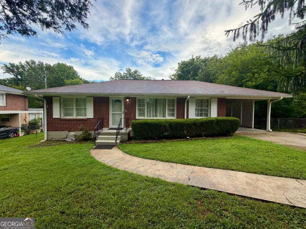 Photo of 2442 Antwerp Drive SE, Atlanta, GA 30315 (MLS # 10805580)