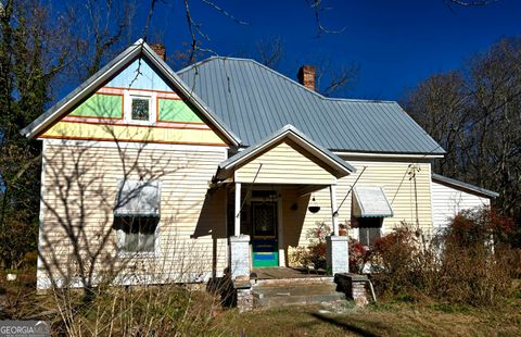 646 Walters RD Lavonia GA 30553