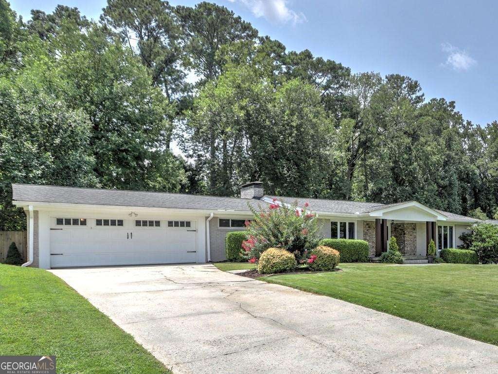 715 Glenforest RD