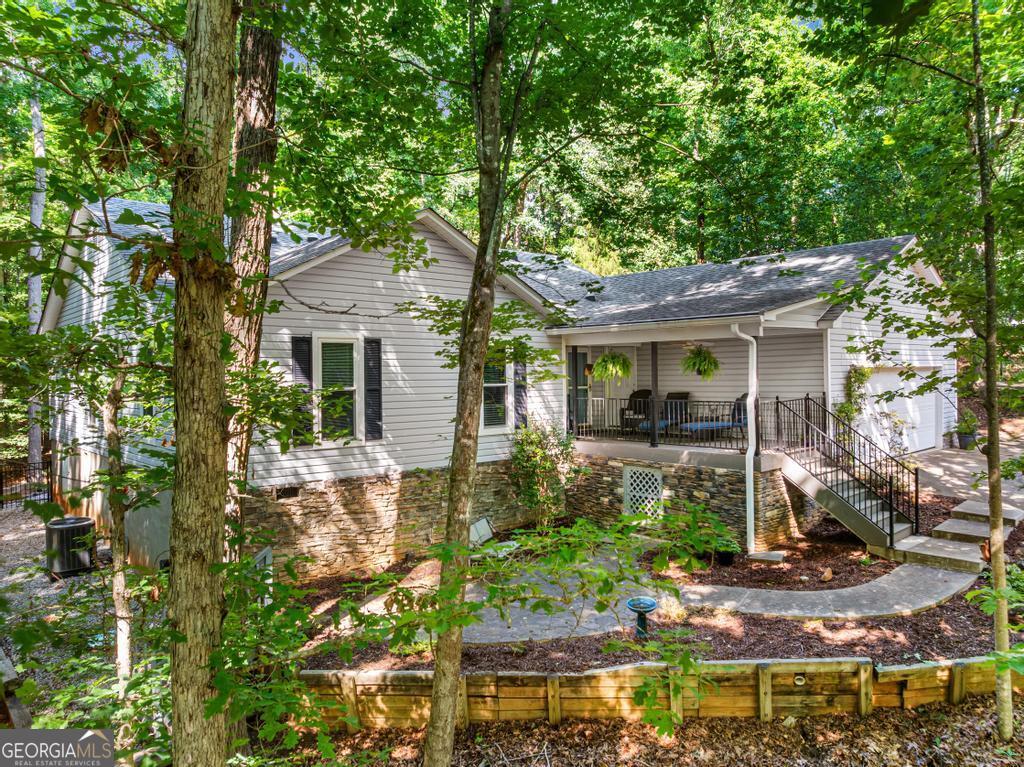 1303 South Arrowhead Dr