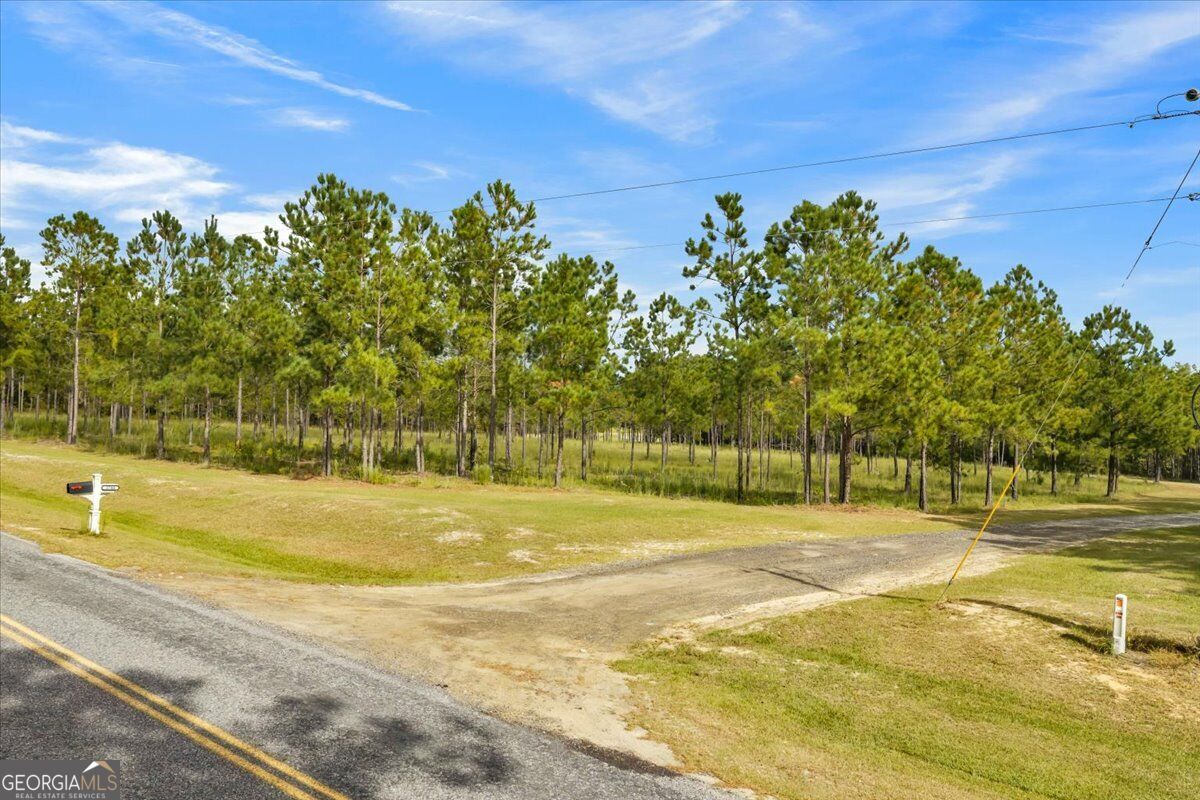 2700 Bear Creek RD