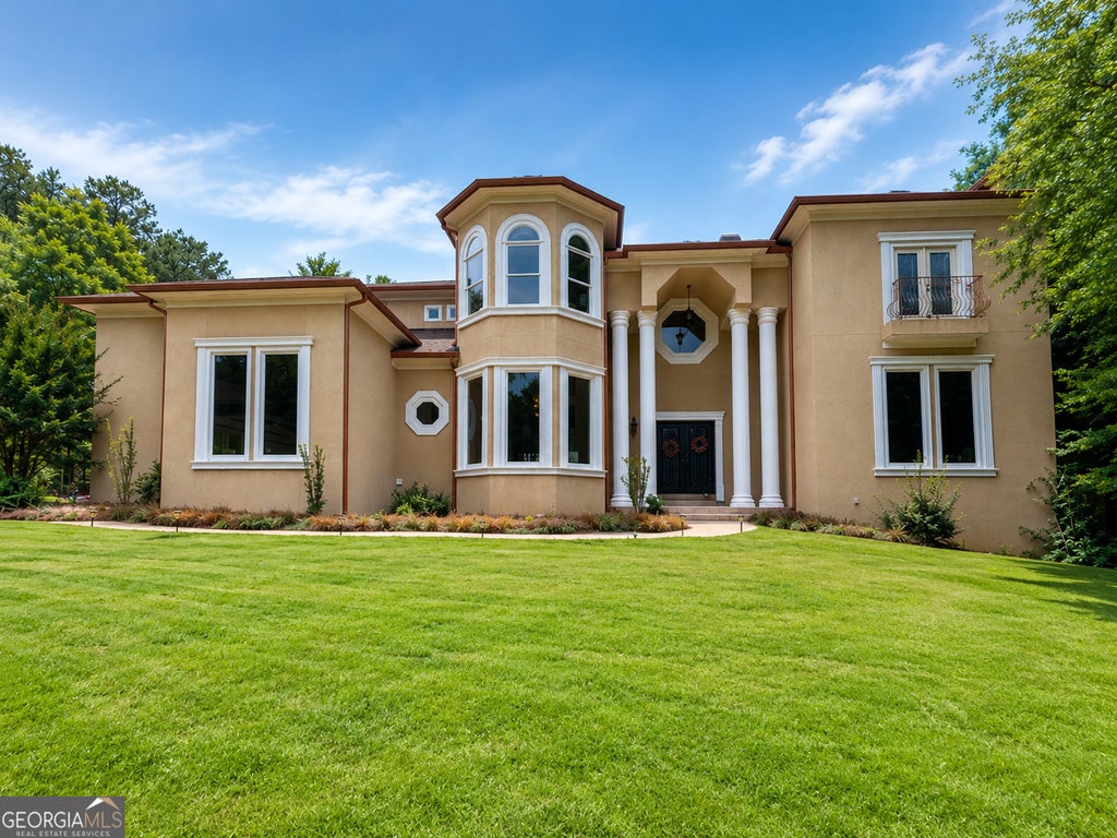 Photo of 1824 Gateway Drive, Loganville, GA 30052 (MLS # 10782339)