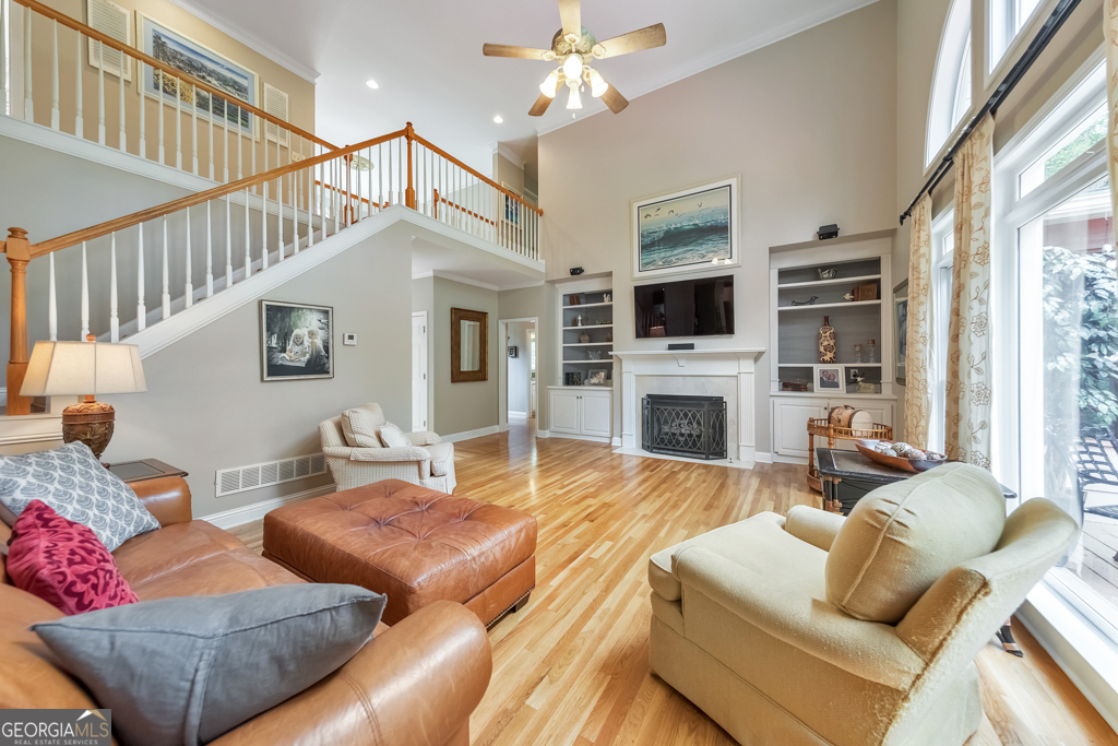 1327 Bridge Mill AVE