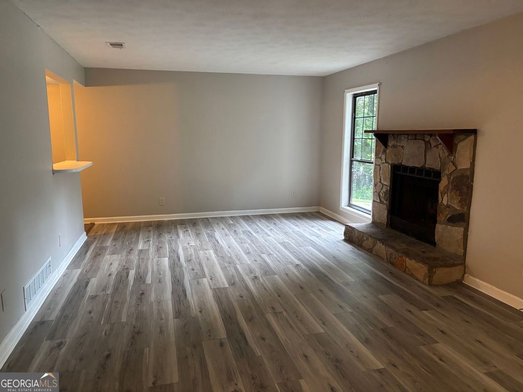 Photo of 1386 Williamsburg Lane, Norcross, GA 30093 (MLS # 10756581)