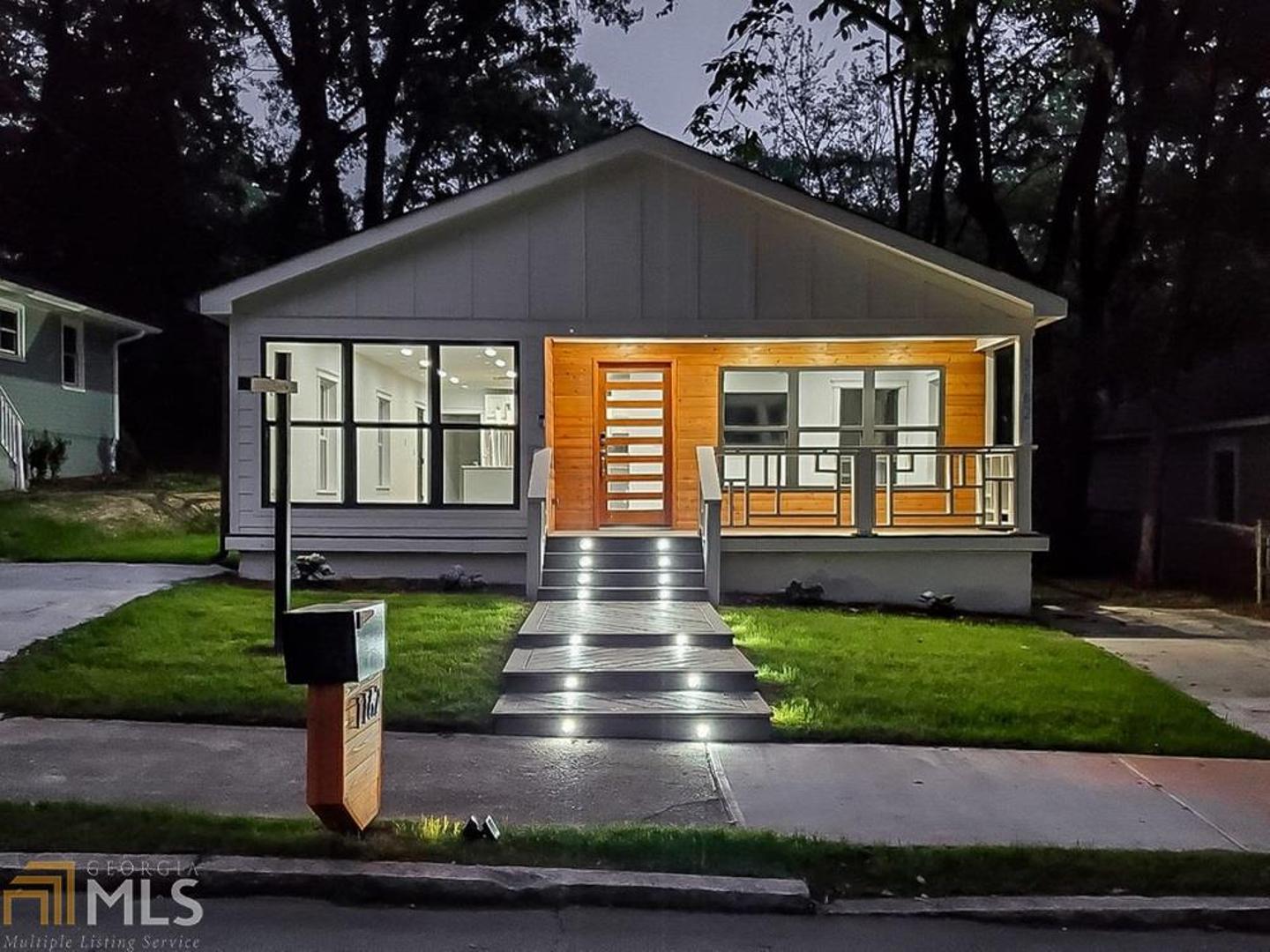 Are you looking for an immaculately renovated house just minutes from the Beltline? 4 years ago, you could find one for $325,000 in Reynoldstown. 3 years ago, you could find a cute 2/1 in Ormewood Park for $325,000. 2 years ago, you could find an adorable house in Chosewood Park or Adair Park with all new plumbing, roofing, electrical, mechanical and HVAC systems, stylish lighting fixtures, gleaming appliances, new flooring, and energy efficient windows, for $325,000. Today, that house is situated just a half block north of Pittsburgh Yards at 1162 Garibaldi!