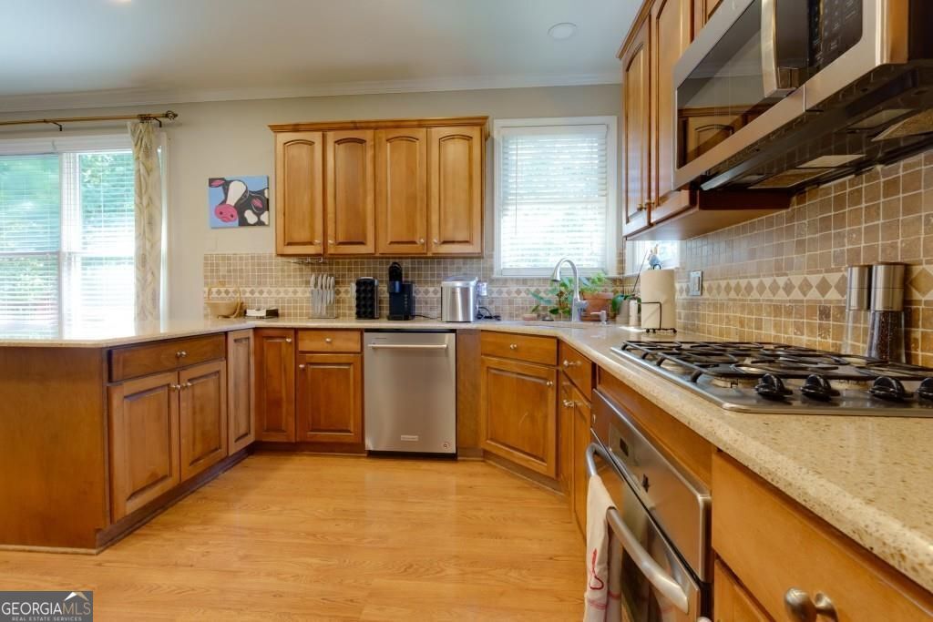 Woodstock, Georgia 30189, United States, 5 Bedrooms Bedrooms, ,4 BathroomsBathrooms,Residential,Active,136208