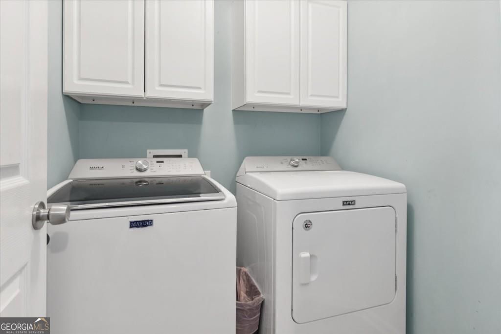 Woodstock, Georgia 30189, United States, 5 Bedrooms Bedrooms, ,4 BathroomsBathrooms,Residential,Active,136208