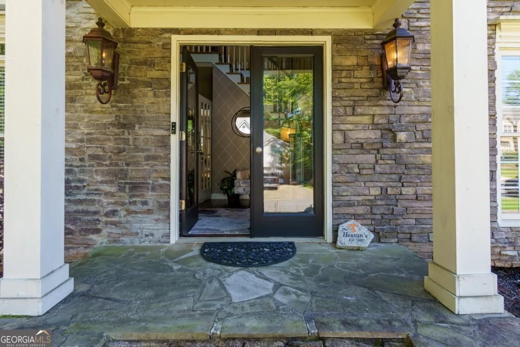 Woodstock, Georgia 30189, United States, 5 Bedrooms Bedrooms, ,4 BathroomsBathrooms,Residential,Active,136208