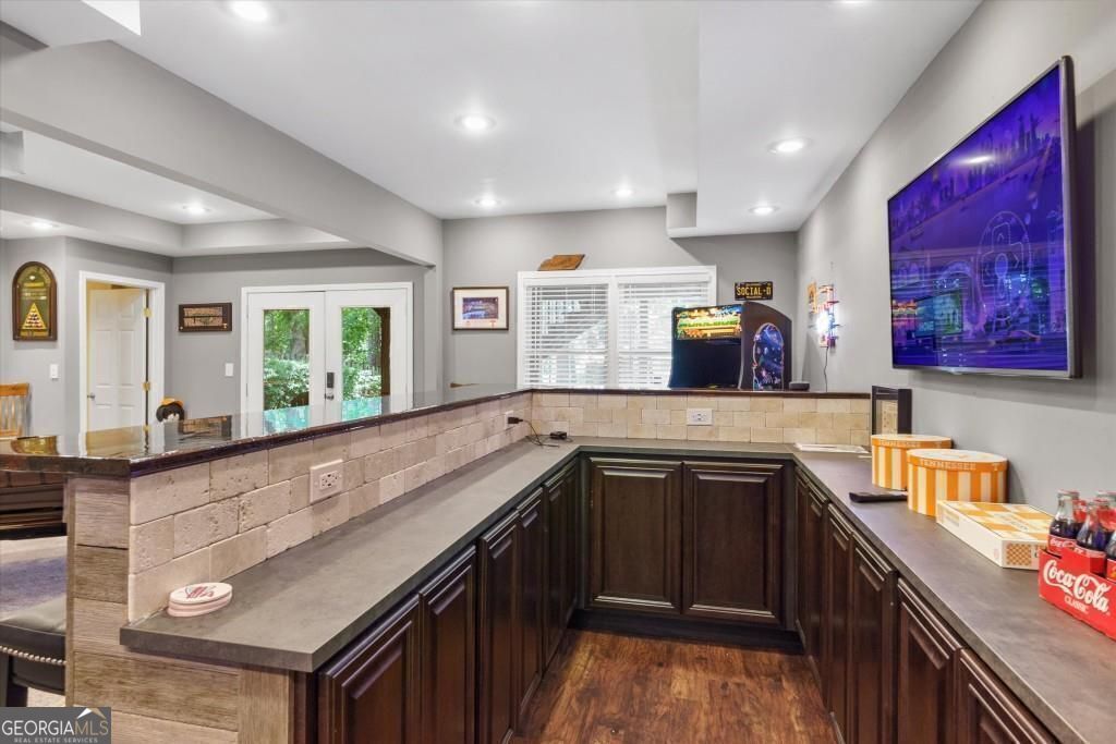 Woodstock, Georgia 30189, United States, 5 Bedrooms Bedrooms, ,4 BathroomsBathrooms,Residential,Active,136208