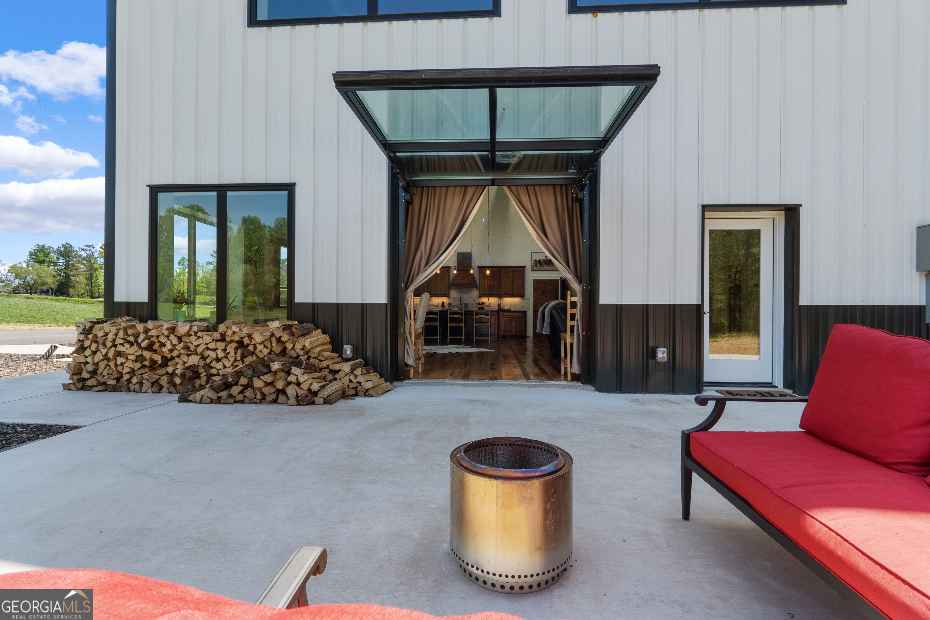 1590 Four Mile Church RD