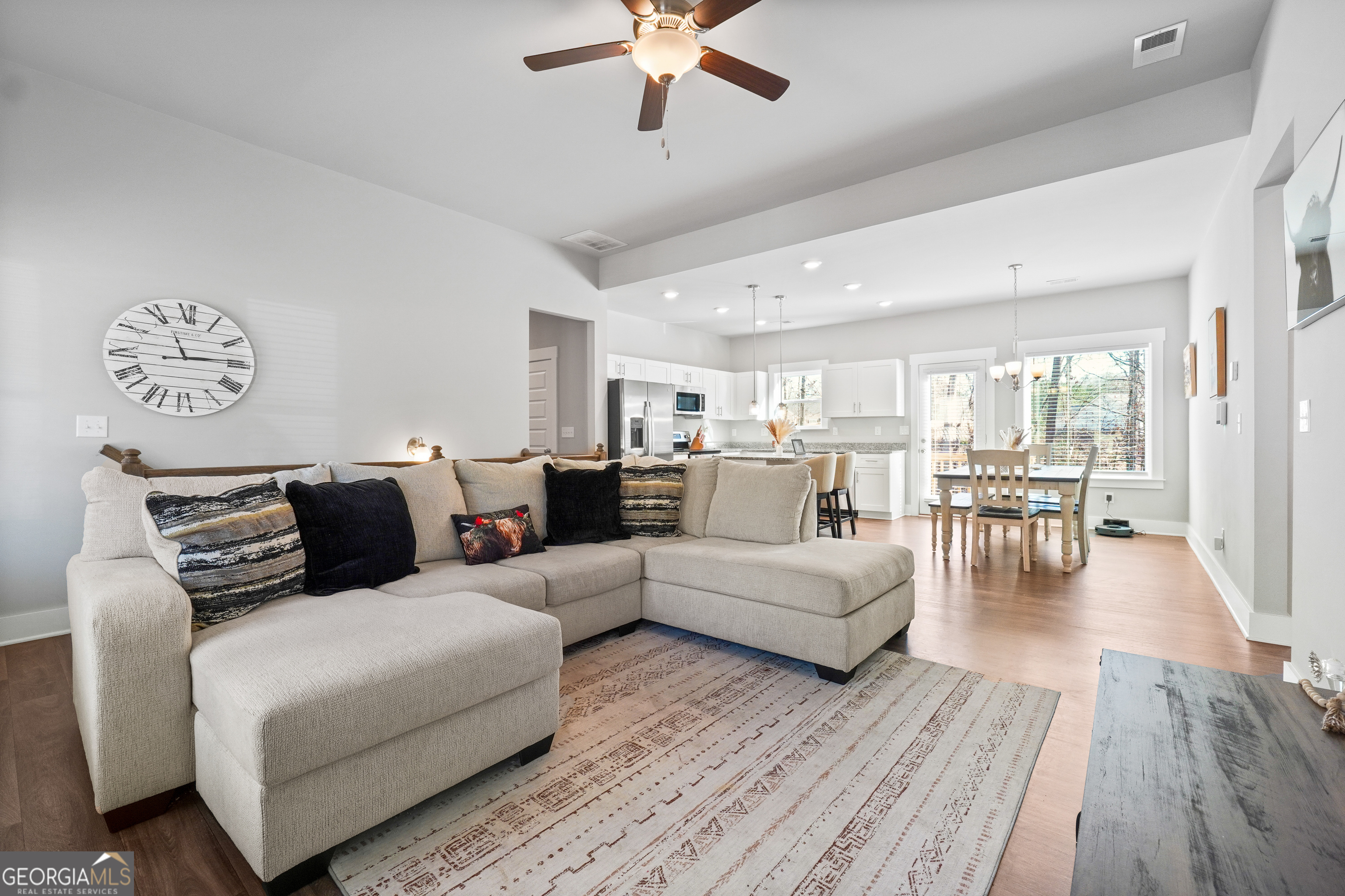 307 Tara CT