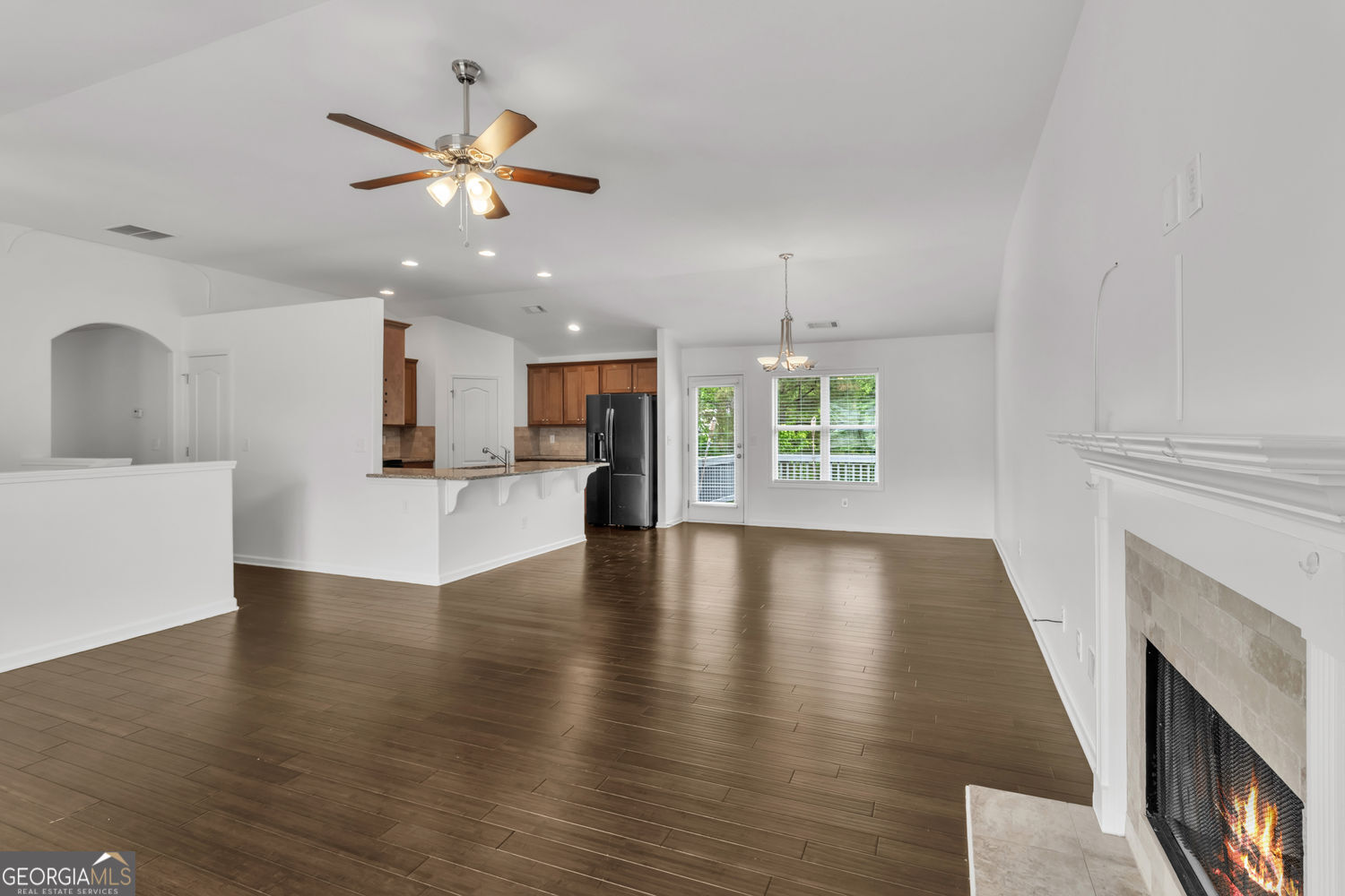 2126 Crown Park DR