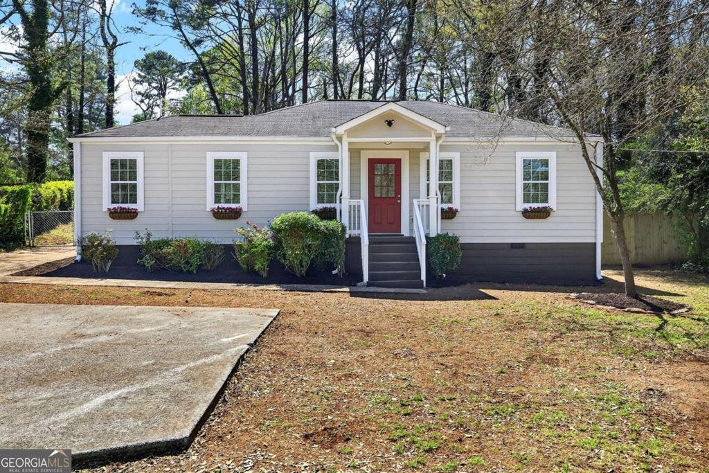 Photo of 955 Columbia Drive, Decatur, GA 30030 (MLS # 10765469)