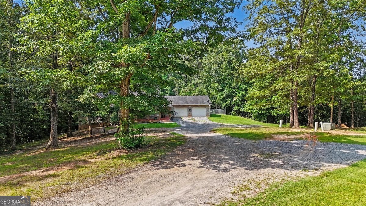 295 Josie LN