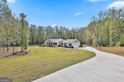 465 Little RD Sharpsburg GA 30277